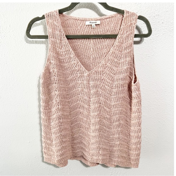 Madewell Sweaters - Madewell rose knit v neck tank sweater med